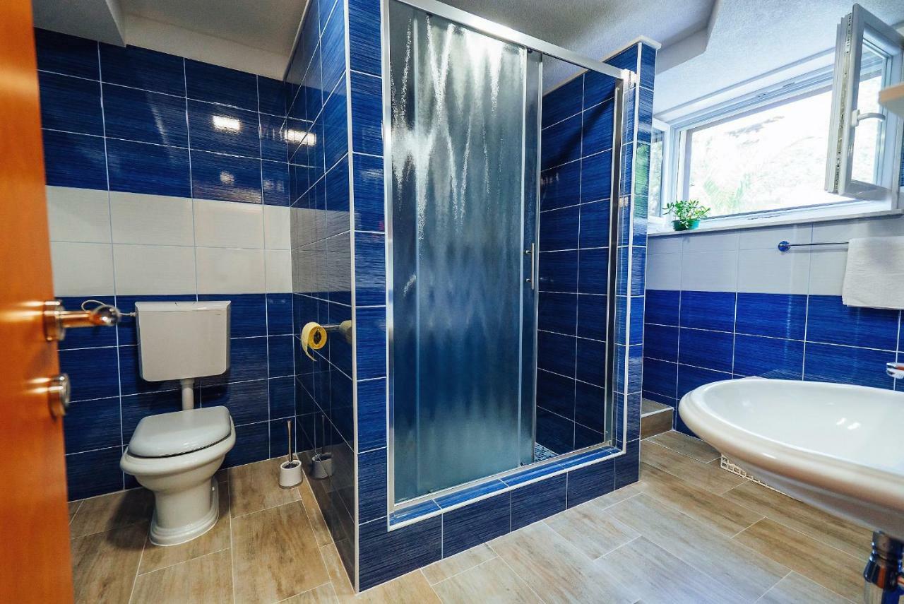 Apartman Kristina Apartment Сплит Екстериор снимка