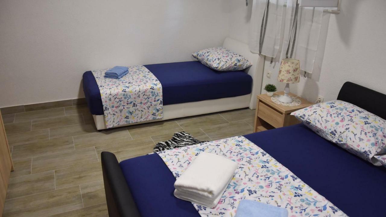Apartman Kristina Apartment Сплит Екстериор снимка
